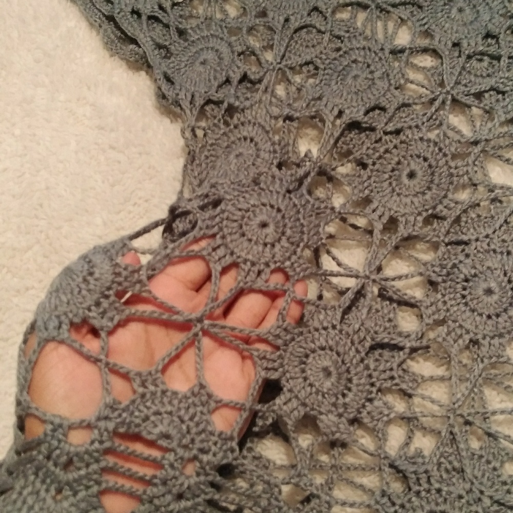 Blouse - Picture 2 of 2